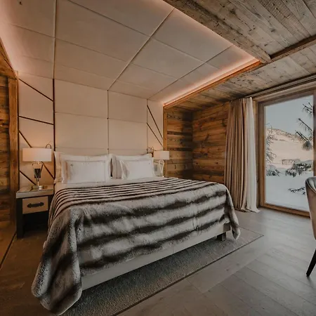 Szálloda Ultima Courchevel