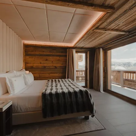 Szálloda Ultima 5*