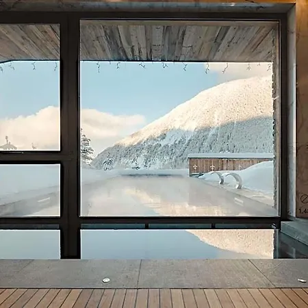 Hotel Ultima
