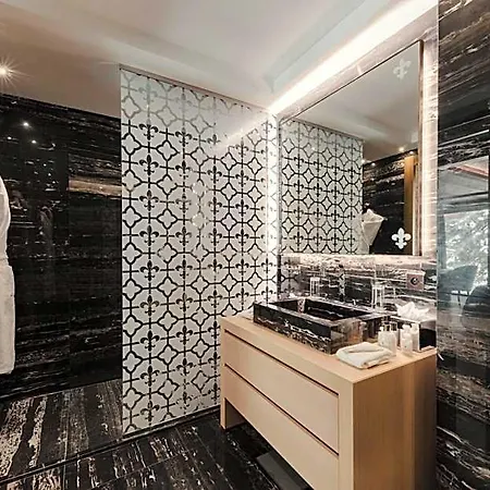 Hotel Ultima