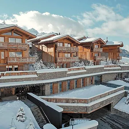 Hotel Ultima 5*