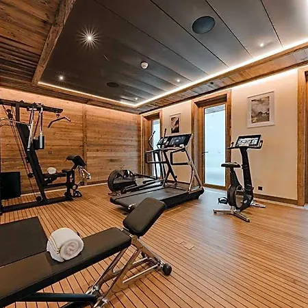 Ultima Hotel 5*